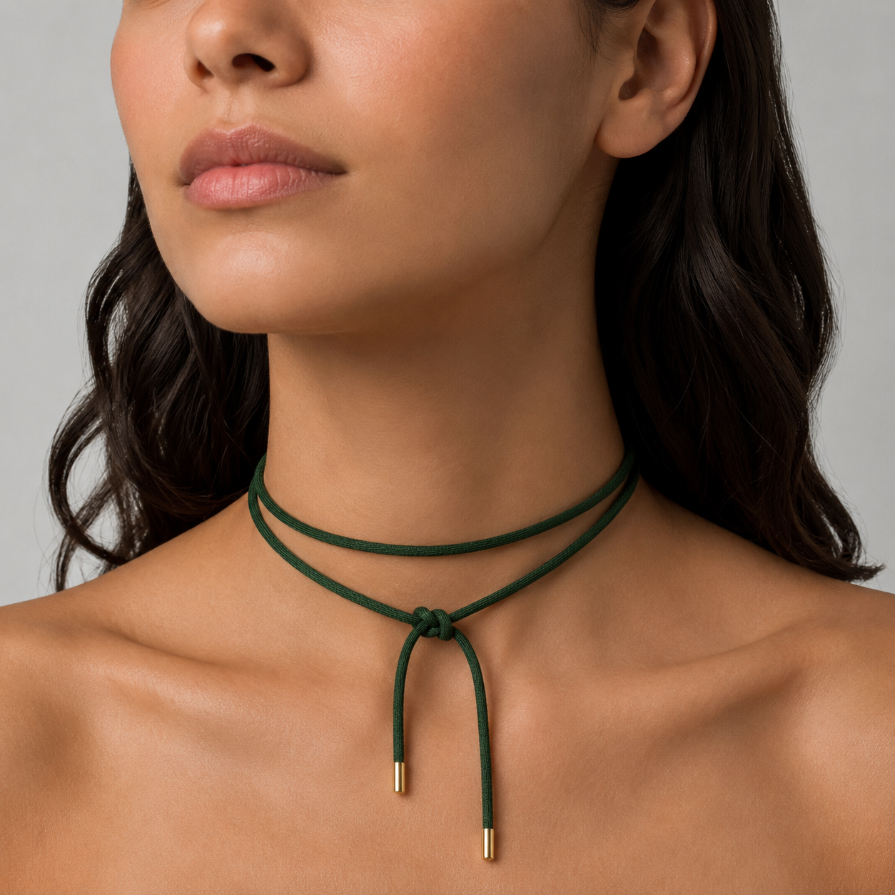 Colar Contorno Verde